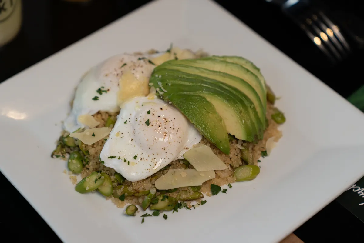 Quinoa with poached eggs and avocado