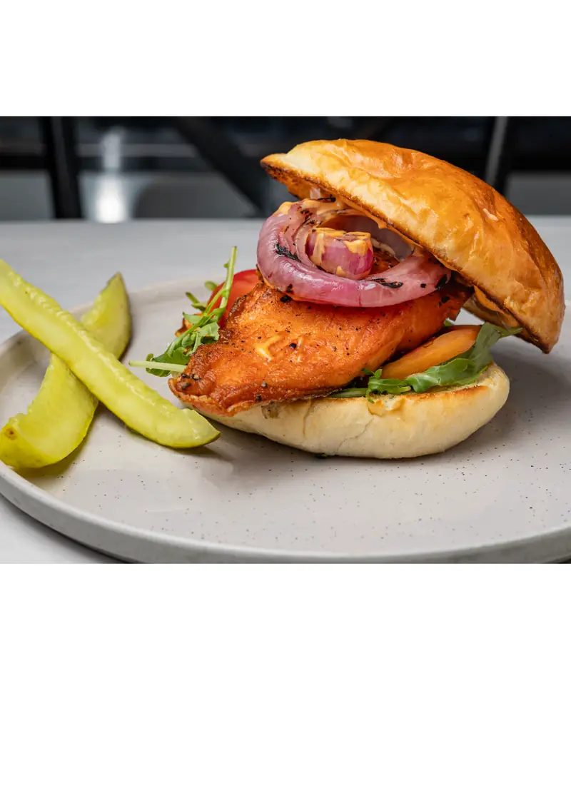 Salmon burger with pickle